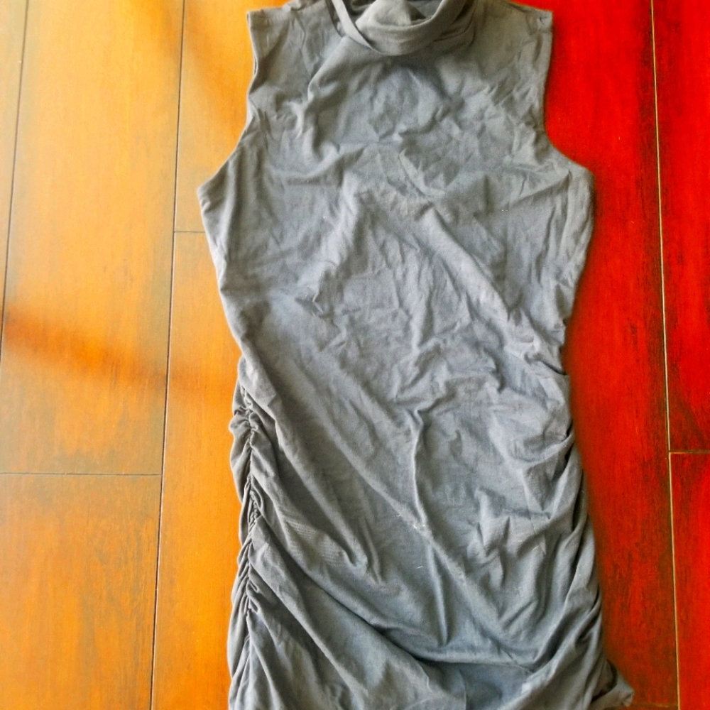 New long grey ruched side top